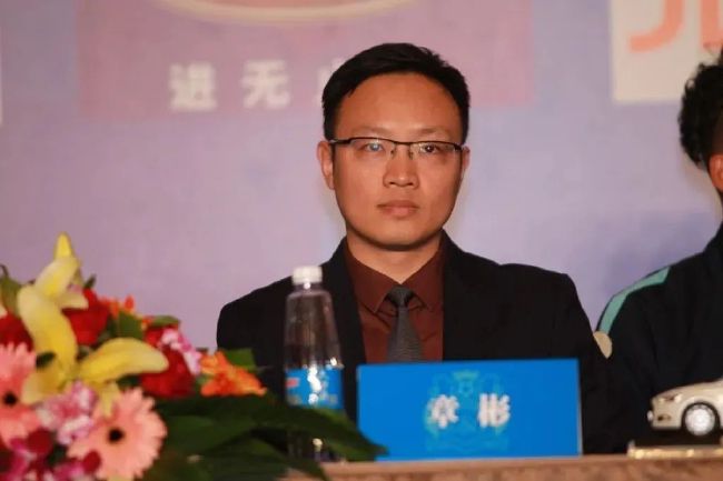b站大胆人文艺术免费