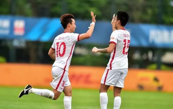 中国女子撒尿汇编1